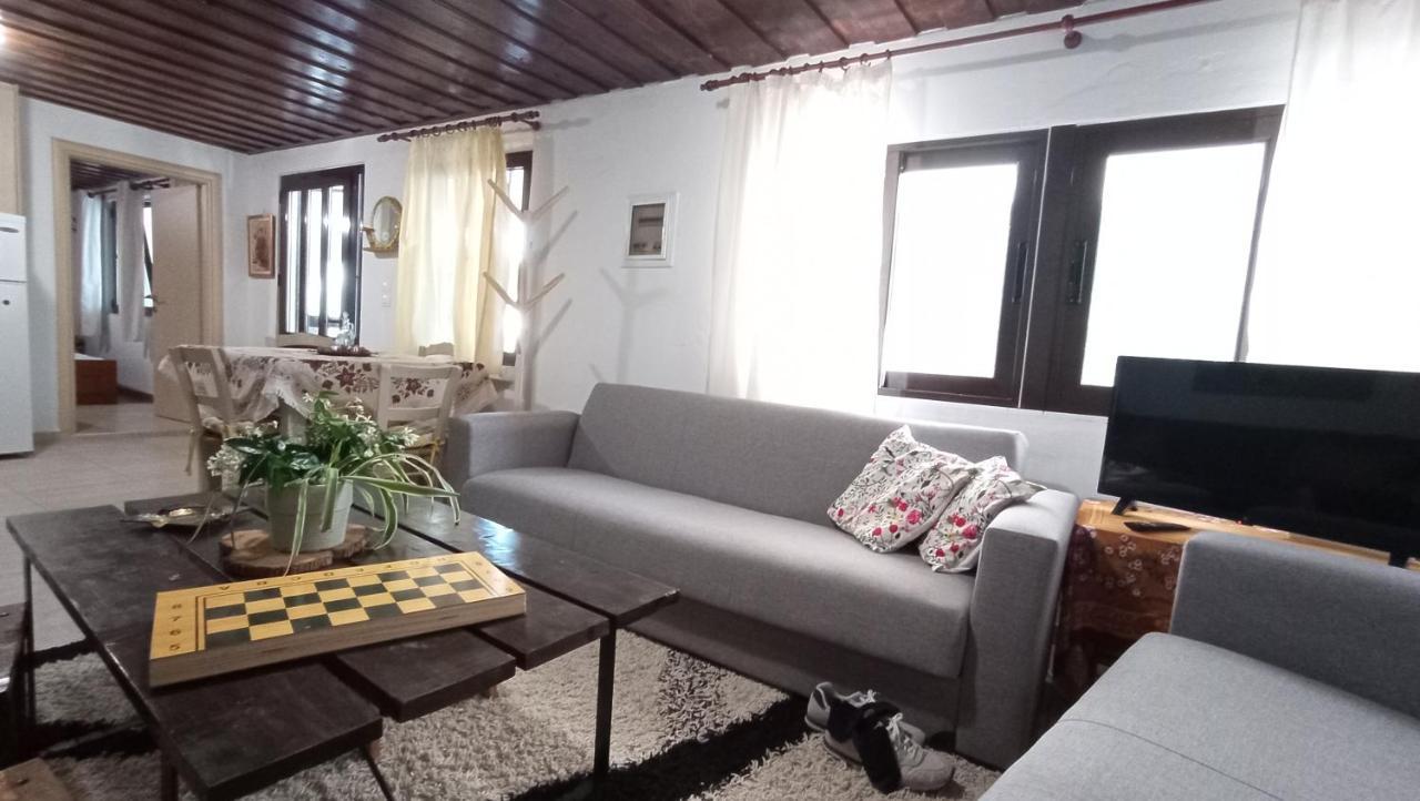Villatzer - Traditional House With Fireplace And Garden Tzermiadon Екстер'єр фото